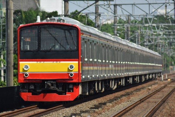 要検と同時】205系武蔵野線M13編成12連復帰 : JABODETABEK COMMUTERS NEWS