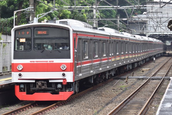 最凶混色編成誕生!!8か月ぶりの・・・205系武蔵野線M33編成10連復帰