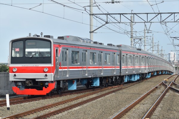 JR東】変態スカートは変わらず・・・205系武蔵野線M18編成全検出