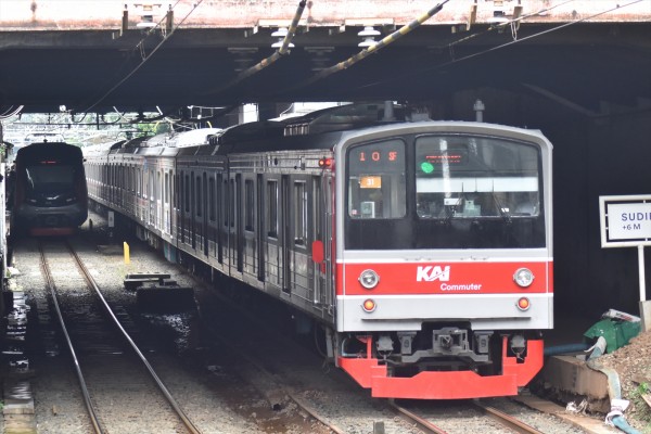 JR東】205系武蔵野線M5編成要検出場&運用復帰 : JABODETABEK COMMUTERS