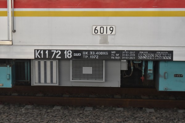メトロ】増える韓国製!!6000系6119FがSIVを換装 : JABODETABEK