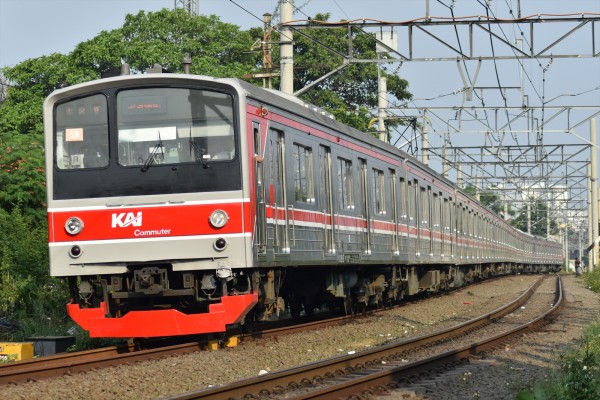 人気のファッションブランド！ JR東】205系武蔵野線M18編成、要検出場&運用復帰 : JABODETABEK コレクション