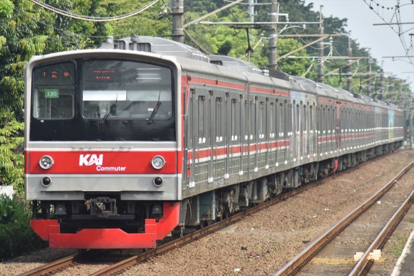 205系武蔵野線M52編成12連復帰 : JABODETABEK COMMUTERS NEWS