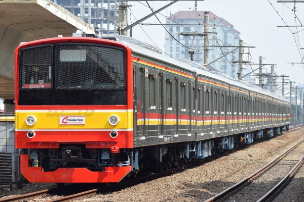 JR東日本 武蔵野線 205系M26編成 ジャカルタ実物幕紅葉柄(レプリカ) JR東】205系ケヨM26編成 ジャカルタ譲渡配給 |2nd-train鉄道ニュース