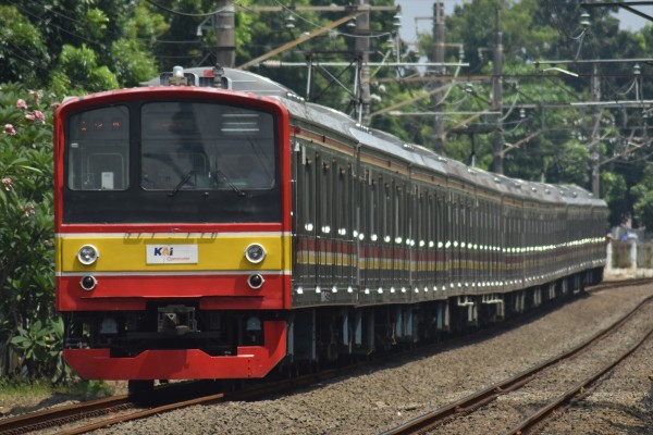 これが最終形態か!?205系武蔵野線M51編成再びの組成変更 : JABODETABEK