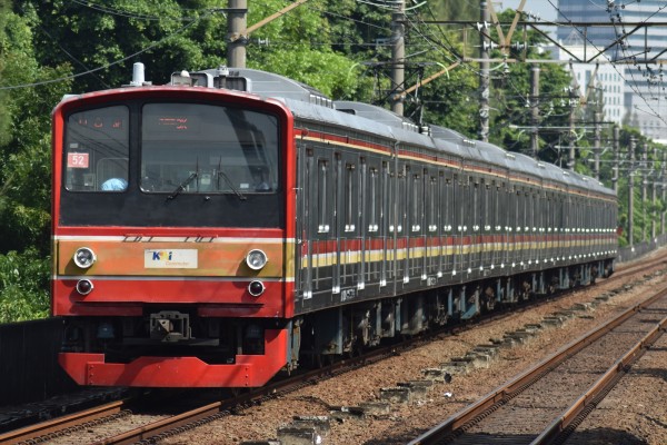 またも・・・205系武蔵野線M28編成&M19編成暫定8連化