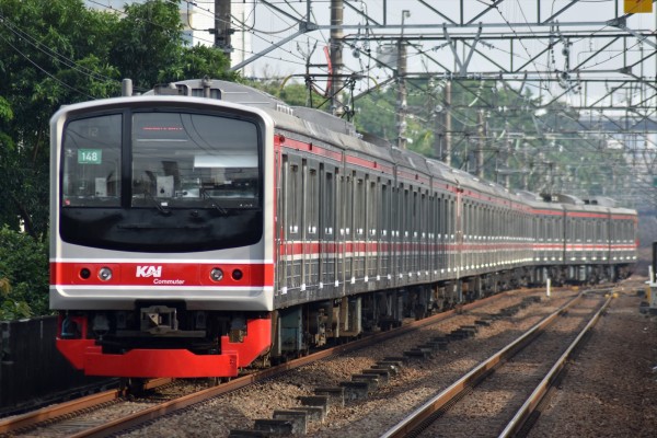 要検出場】205系武蔵野線M64+63編成、12連復帰 : JABODETABEK