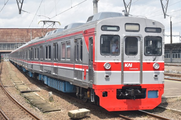 東急】最終全検?8500系8618F全検出場&運用復帰 : JABODETABEK