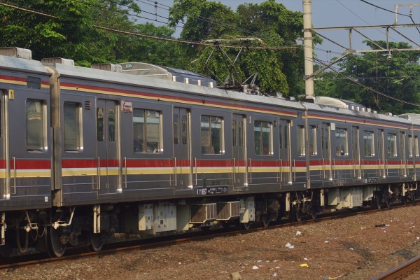 パンタに注目!!205系武蔵野線M34+29編成&M7+3編成12連復帰