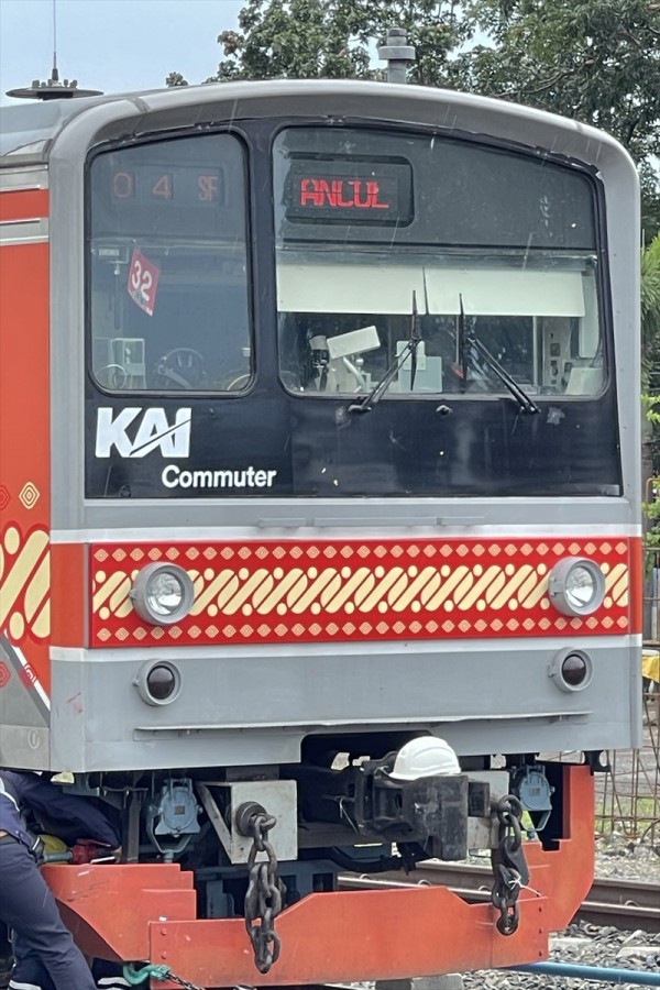 ジャカルタ出戻りも視野?205系武蔵野線M22編成前面LED表示器設置