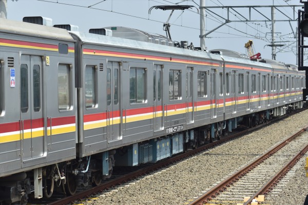 4両+8両化】205系南武線ナハ10+13編成12連復帰 : JABODETABEK