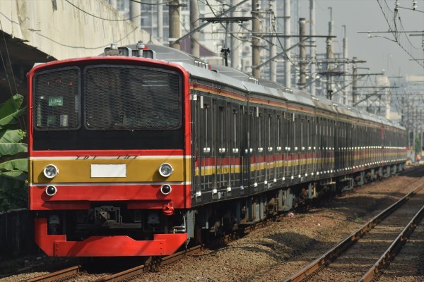 6ドア再挿入】205系武蔵野線M52編成12連復帰 : JABODETABEK COMMUTERS NEWS
