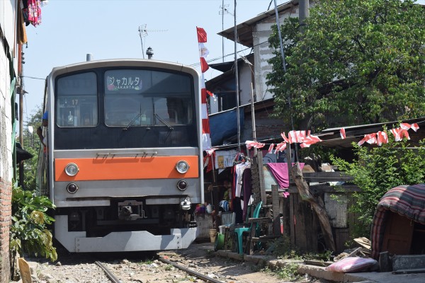 武蔵野線205系 制輪子(ブレーキシュー) NS-513