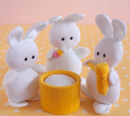 ウサギの形の手作り人形 日本製 手作り ぬいぐるみ うさぎ(ウサギ) 座り グレー 4905330014450