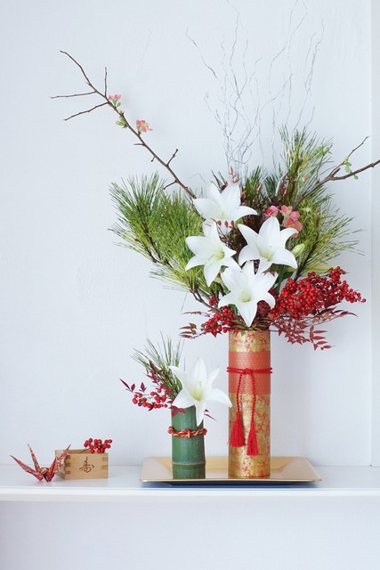 冬の花色配色】IKEAの花器をお正月仕様に！伝統的なお正月花の飾り方 