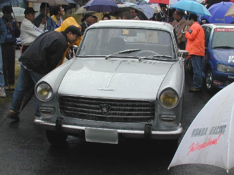 プジョー404 ベルリーヌ How Style プジョー ジュリアのガレージライフ ブログ