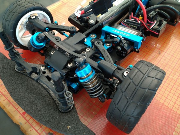 TA08 in タミヤ掛川サーキット : つねきちのRCblog