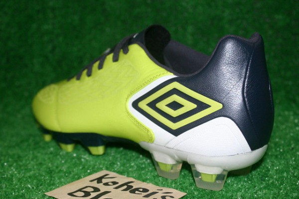 umbro サッカーシューズ ジオメトラ プロgeometra pro 27.5 umbro サッカーシューズ ジオメトラ プロgeometra pro 27.5