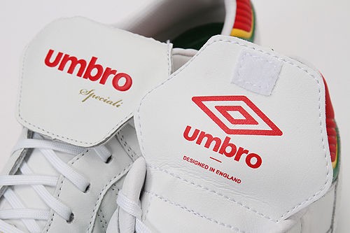 アンブロ スペシアーリ エターナル PRO PEPE EUROS 登場