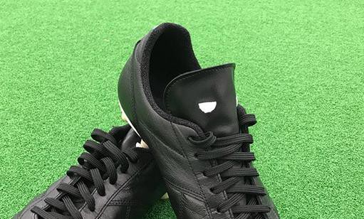 松井大輔がブラックアウトスパイクを着用 これは Kohei S Blog サッカースパイク情報ブログ