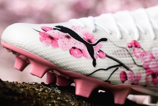 海外限定販売カラー「PUMA ウルトラ1.4 FG/AG Sakura」登場 : Kohei's BLOG サッカースパイク情報ブログ