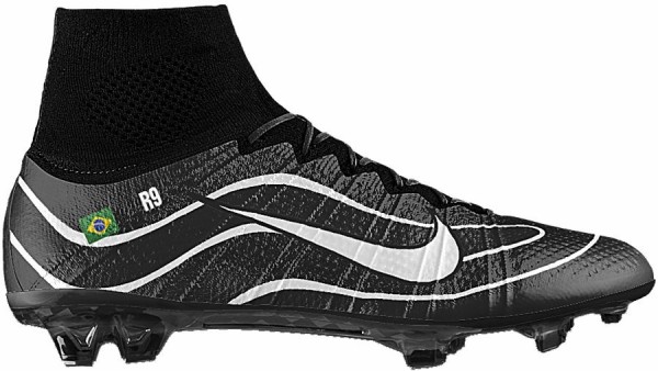 NIKEiD マーキュリアルスーパーフライ R9 ヘリテージ 登場 : Kohei's