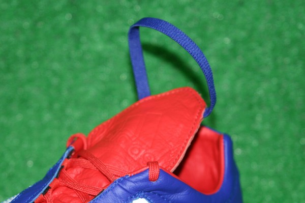 値下げ‼️プレデターマニア FG 復刻ジャパンブルー27.0 アディダス 復刻版プレデターマニアFG ジャパンブルー 機能性