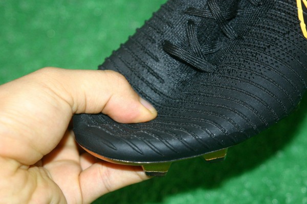 NIKE Flyknit Ultra FG ナイキ フライニットウルトラ 26 【公式通販】