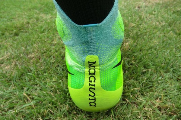 NIKEマジスタオブラ2 FG サイズ感】 ナイキ マジスタオブラ2 エリート FG (マジスタ