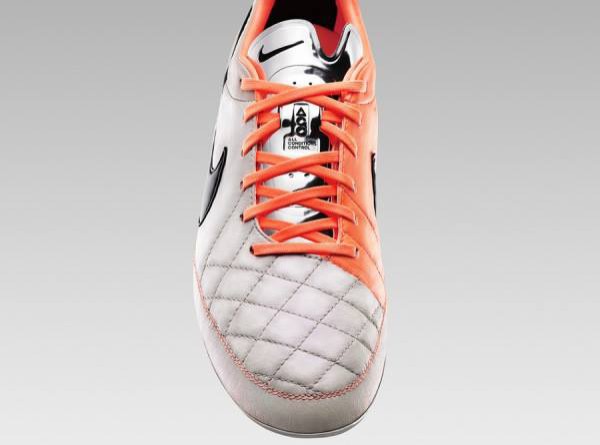 ティエンポ レジェンド 5 FG 登場 : Kohei's BLOG サッカースパイク