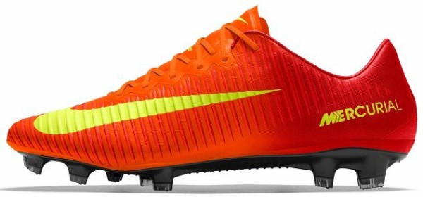 NIKEiD マーキュリアルのインサイドデザインがNIKEロゴに変更