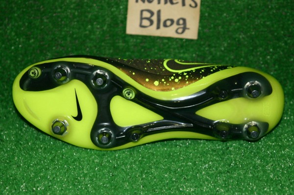 詳細】 NIKE マジスタ オーパス SG-PRO : Kohei's BLOG サッカー