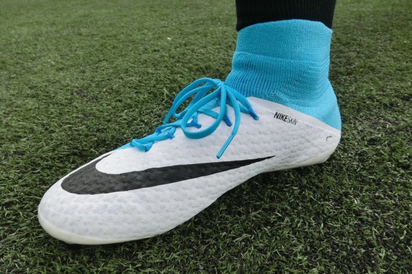 レビュー】 ナイキ ハイパーヴェノムファタル3 DF AG-PRO : Kohei's