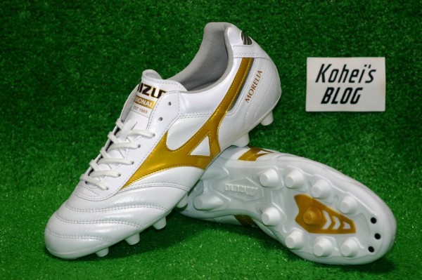 モレリア2ジャパン　白金 ミズノ モレリア2 & モレリアネオ2に白金の超限定カラーが登場