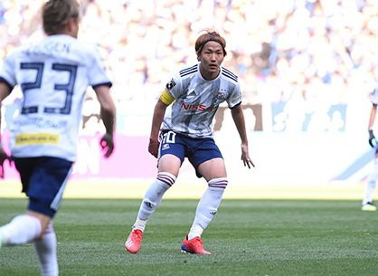天野純がアディダスと契約!「エックス18.1」を着用!過去の着用 天野純がアディダスと契約!「エックス18.1」を着用!過去の着用