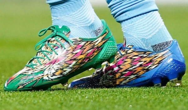 f50 アディゼロ 復刻 復刻版F50アディゼロゴーストを履くプロサッカー選手まとめ