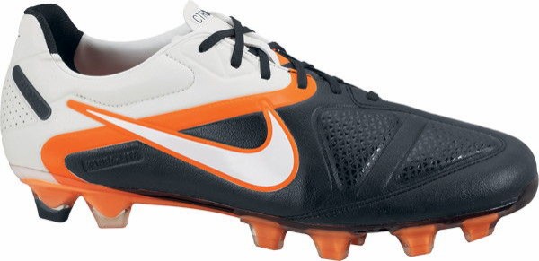 Nike スパイク・シューズ オレンジ/黒 NIKEスパイク 2012春の新色 : Kohei's BLOG サッカースパイク情報ブログ