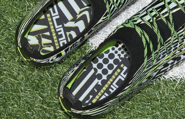 PUMA限定スパイク「ウルトラ アルティメット DAZZLE FG/AG」登場