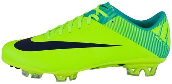 柏レイソル vs. サントス 着用スパイク : Kohei's BLOG サッカー