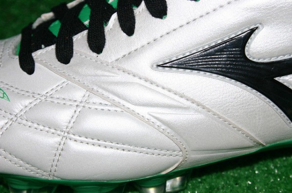 ミズノ スーパーソニック ウェーブ3 MD : Kohei's BLOG サッカー