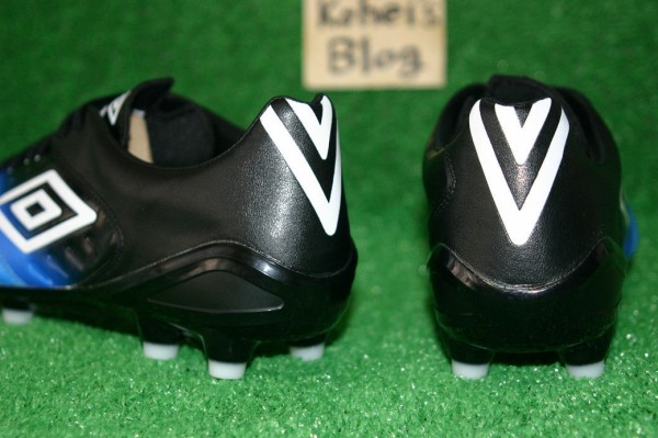UMBRO アクセレイターKL : Kohei's BLOG サッカースパイク情報ブログ