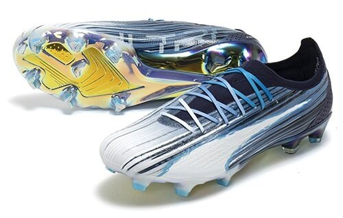 プリシッチのシグネチャースパイク「PUMA ウルトラアルティメット CP