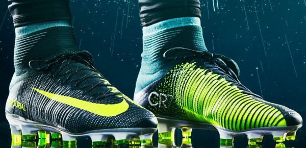 NIKE - マーキュリーアルスーパーフライ 5 CR7 チャプター3 新色】 マーキュリアルスーパーフライ5 CR7 チャプター3