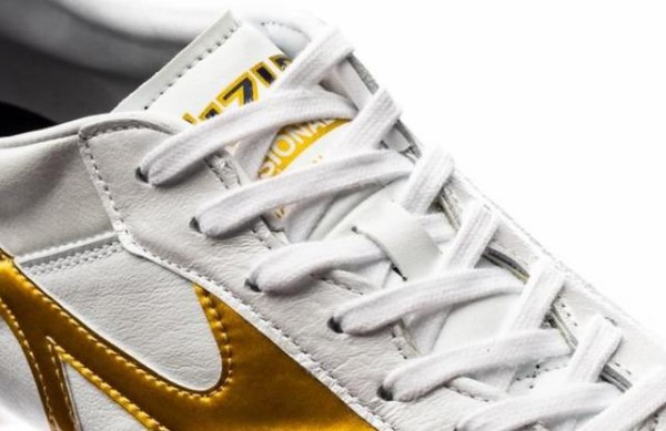 中村憲剛の直筆サイン入りモレリア2JAPANを分析！通常市販品との違いと