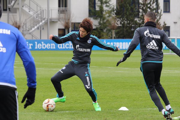 内田篤人 怪我から復帰後の着用スパイク（2016年2月） : Kohei's BLOG