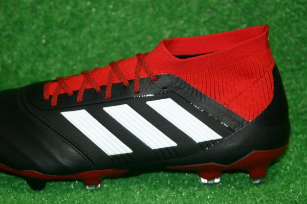 未使用　adidas プレデター18.1 le アディダスプレデター18.1LE 28.0cm