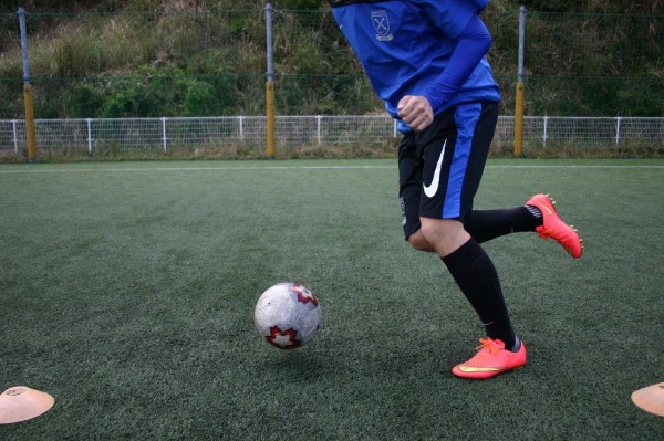 【国内配送】 CR7 AG-R マーキュリアルベロチ2 登場 サッカー BLOG Kohei's : シューズ