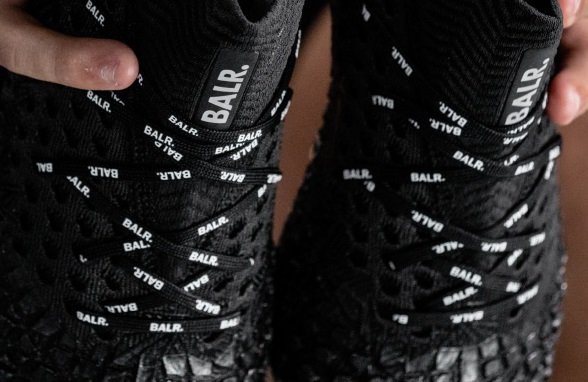 プーマとBALR.のコラボスパイク登場！グリーズマンが着用する