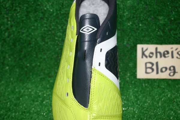 UMBRO ジオメトラ2 PRO : Kohei's BLOG サッカースパイク情報ブログ