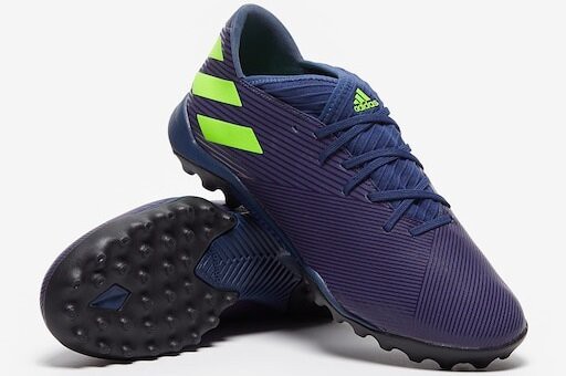 新色 ADIDAS ネメシスメッシ19.1 FG カメレオンパープル (F50